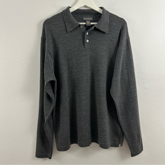 2/$20  Banana Republic Extra Fine Italian Merino Wool Gray Sweater Men's Size L - Picture 1 of 6